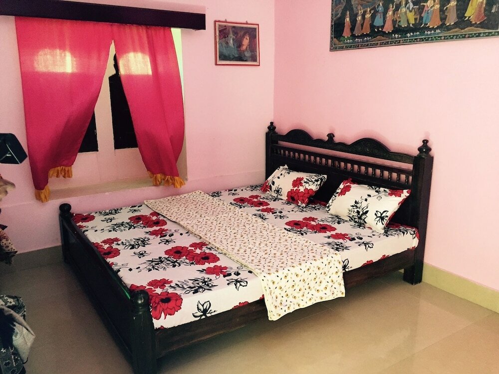 Фото Arya Haveli