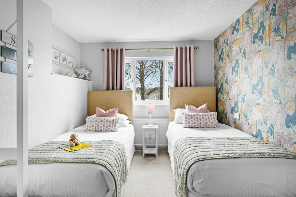 Фото Sandway House