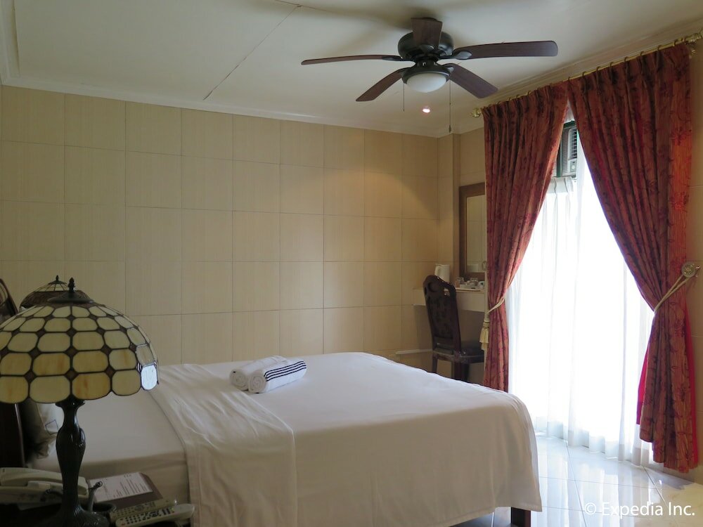 Фото Emiramona Garden Hotel