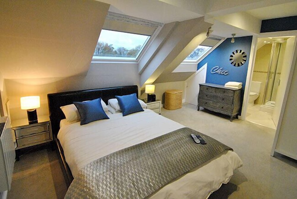 Фото The Courtyard