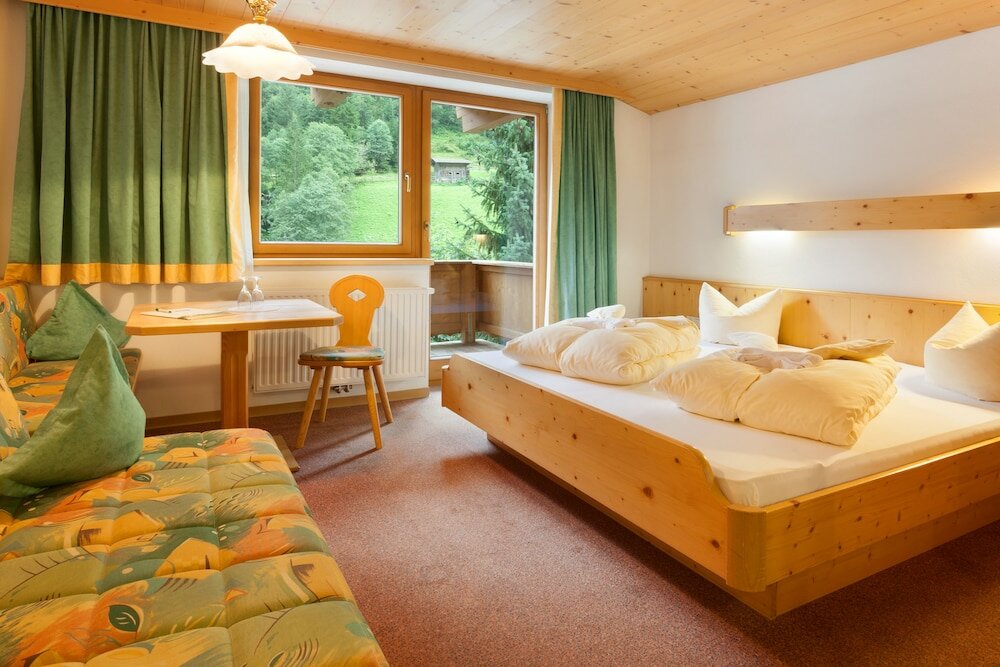 Фото Hotel Pinzger