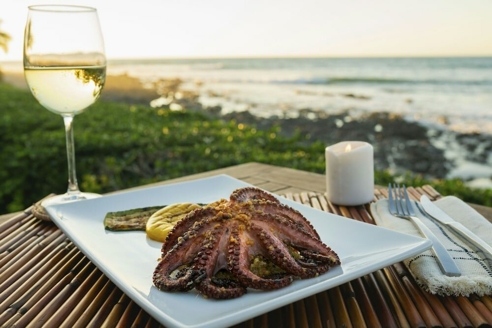 Фото The Inn at Manzanillo Bay