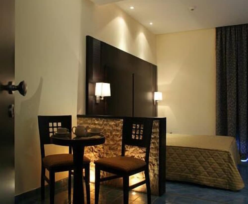 Фото Hotel La Lucertola