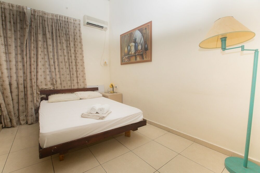 Фото Ben Yehuda Hotel