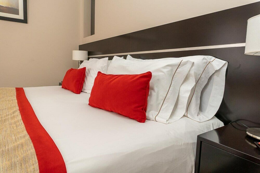 Фото Neuquen Tower Hotel