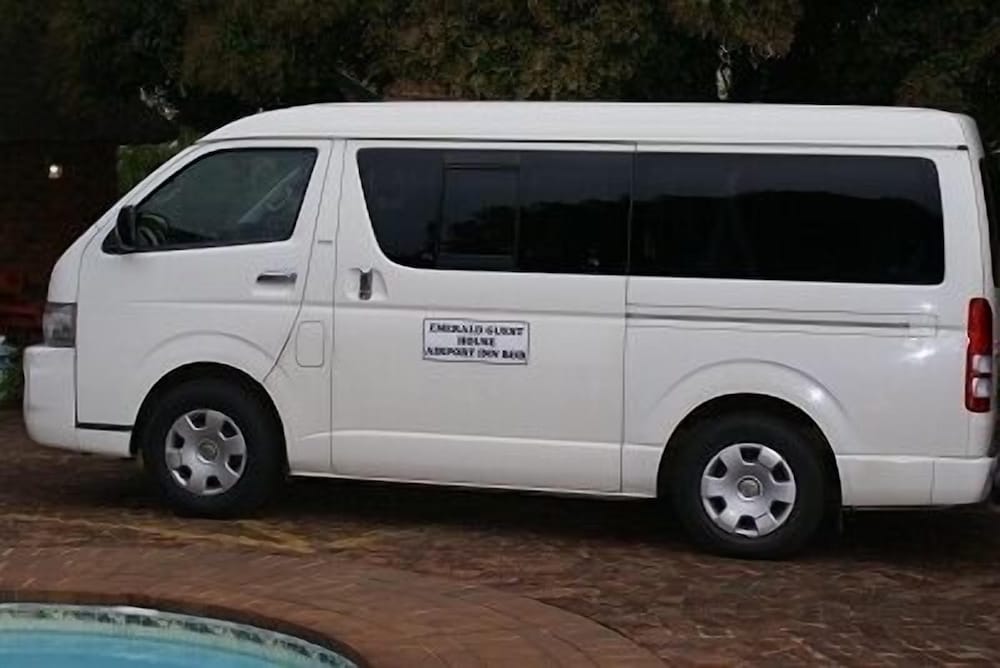 Фото Emerald Guesthouse