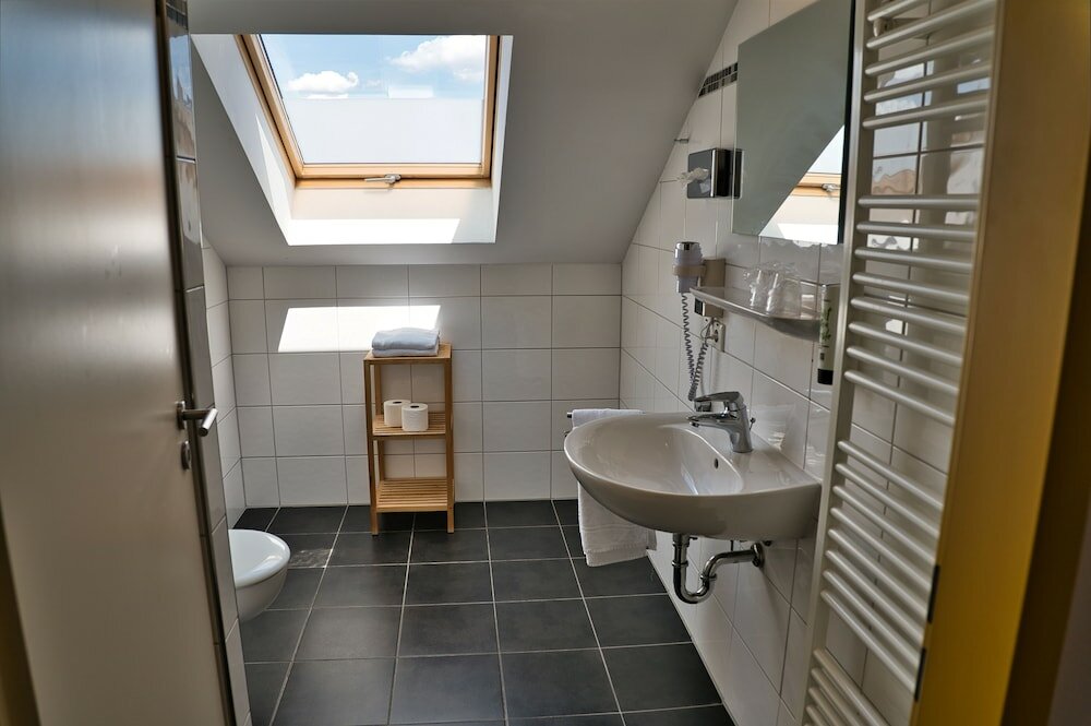 Фото Amedia Express Bielefeld, Trademark Collection by Wyndham