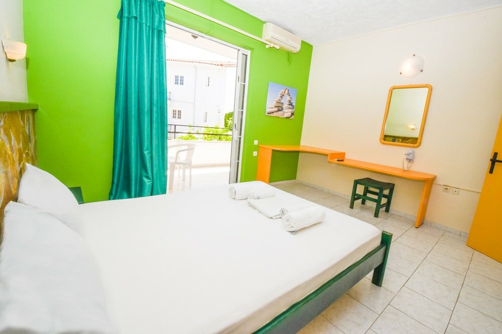 Фото Vanessa Hotel