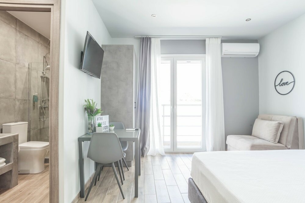 Фото Raise Heraklion Boutique Apartments