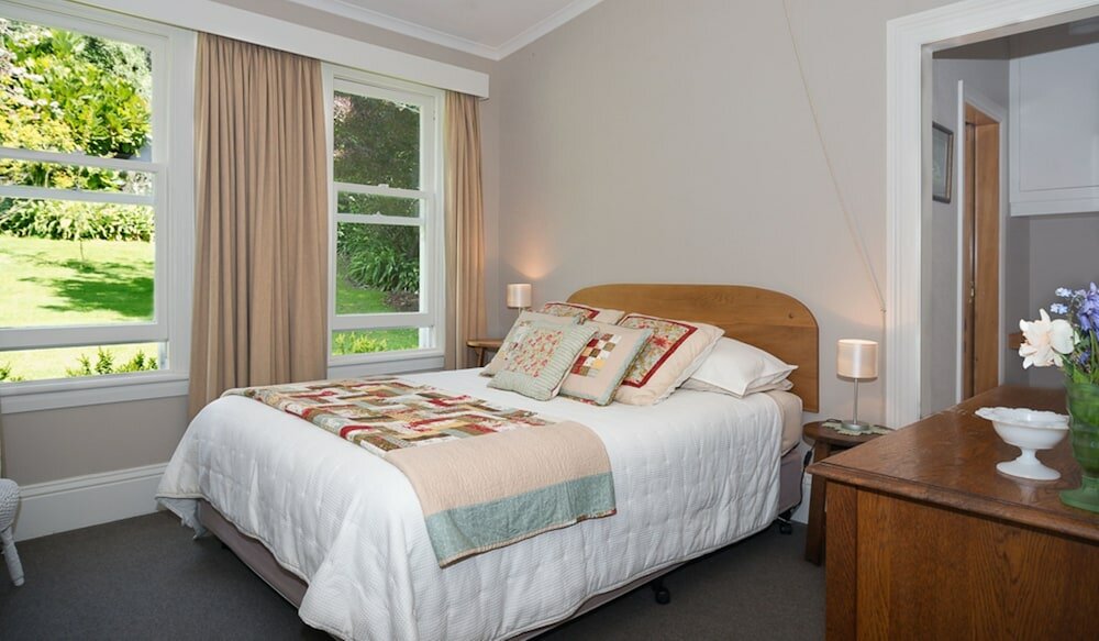 Фото The Point Bed & Breakfast