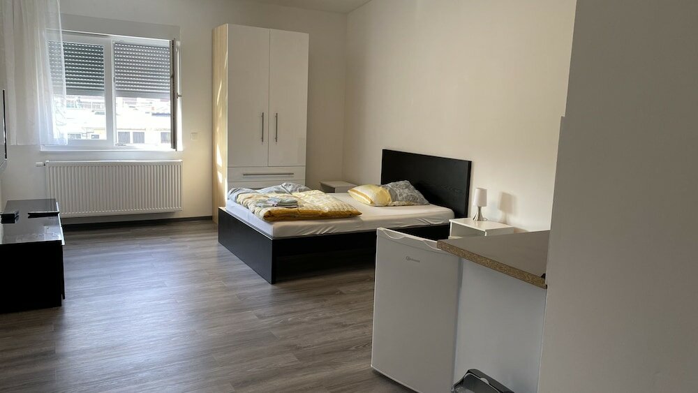 Фото Pension Neon