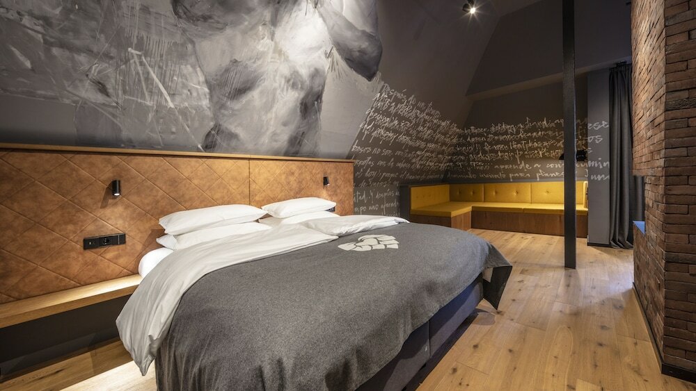 Фото Liebesbier Urban Art & Smart Hotel