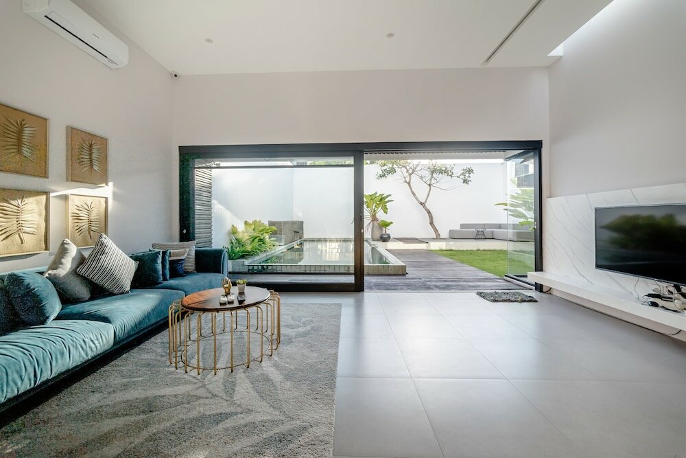 Фото Mile Stone Villa