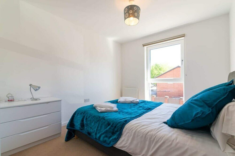 Фото Executive City Apartment -Near Greengate