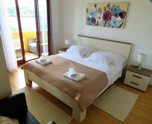 Гостиница Apartment by the sea and With Beautiful View, 2 Bedrooms, 4 Persons