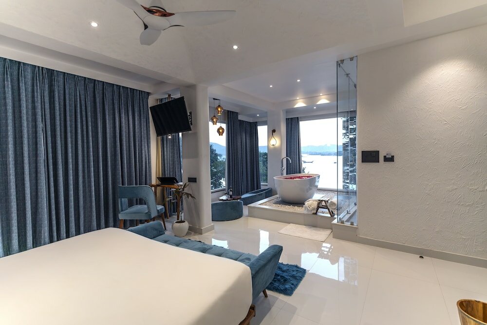 Фото Moustache Udaipur Luxuria