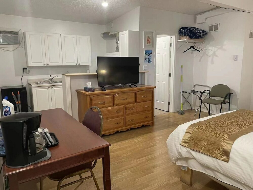 Фото Dundurn Motel