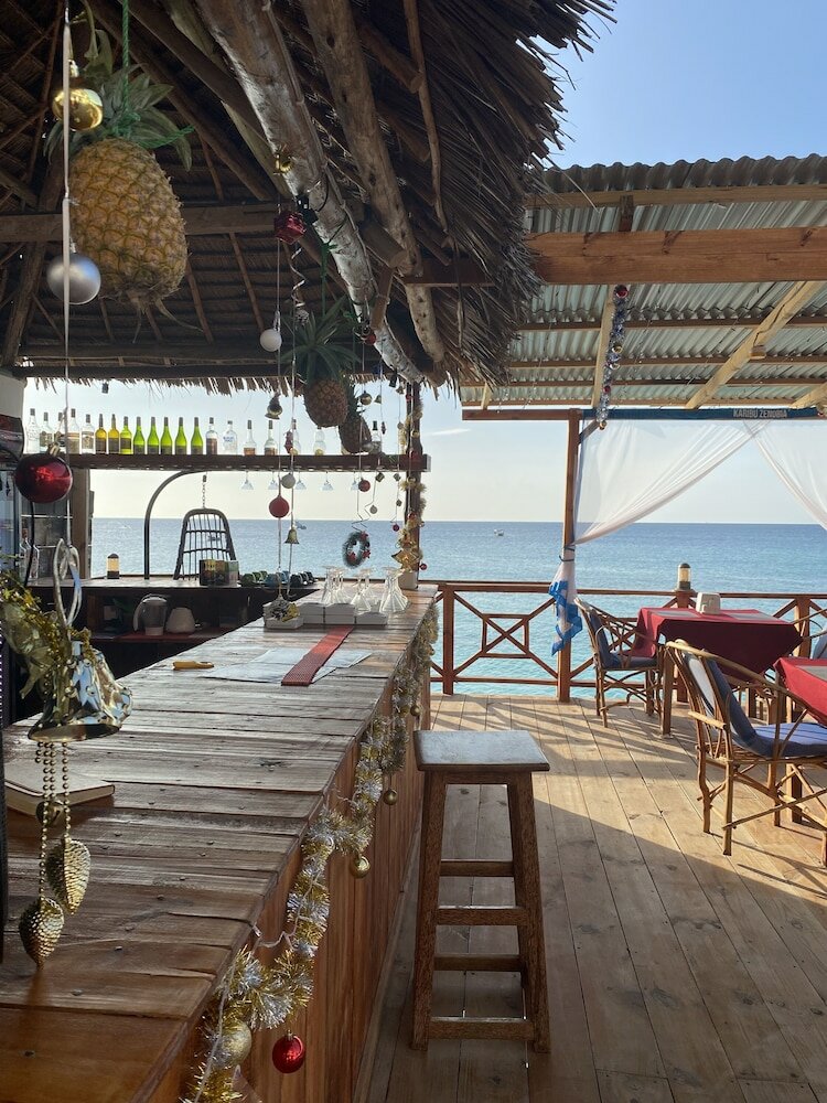 Фото Zenobia Beach Resort