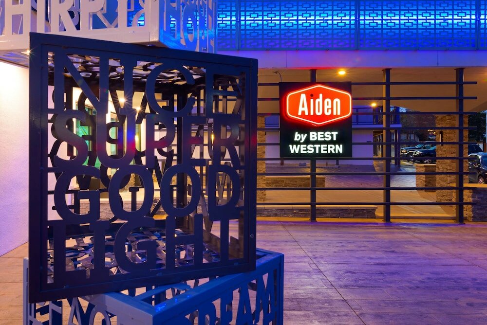 Фото Aiden by Best Western South Reno