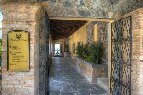 Гостиница Castle Villas at Bluebeard's by Capital Vacations в Шарлотта-Амалии