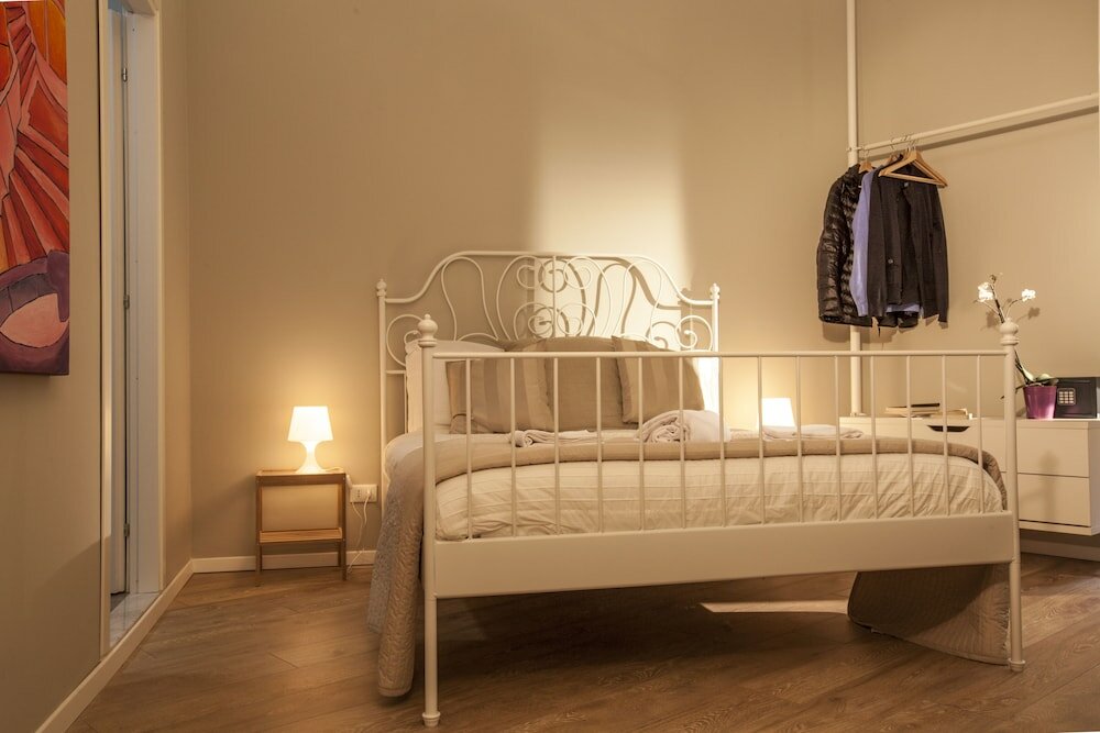 Фото Un Attimo a Roma B&b