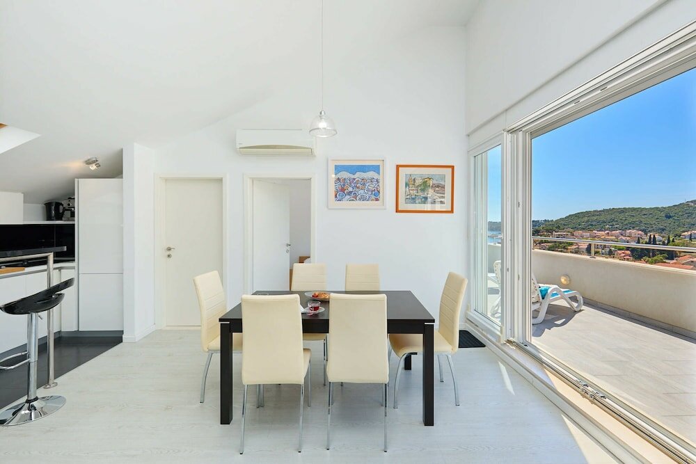 Фото Blue Bay Apartment