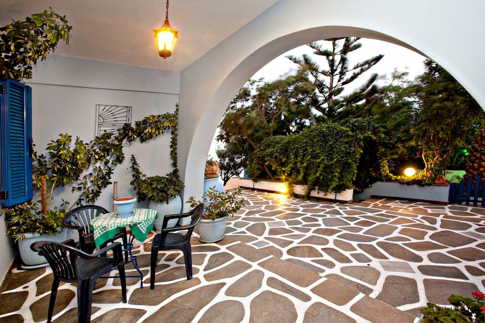 Фото Irini Studios In Tinos