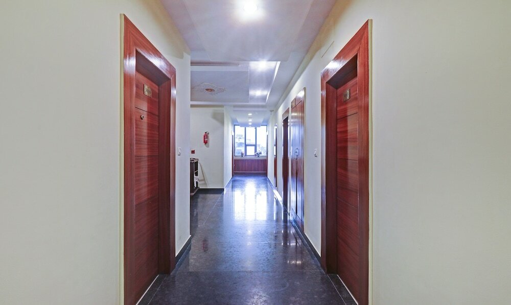 Фото Treebo Trend Msr International