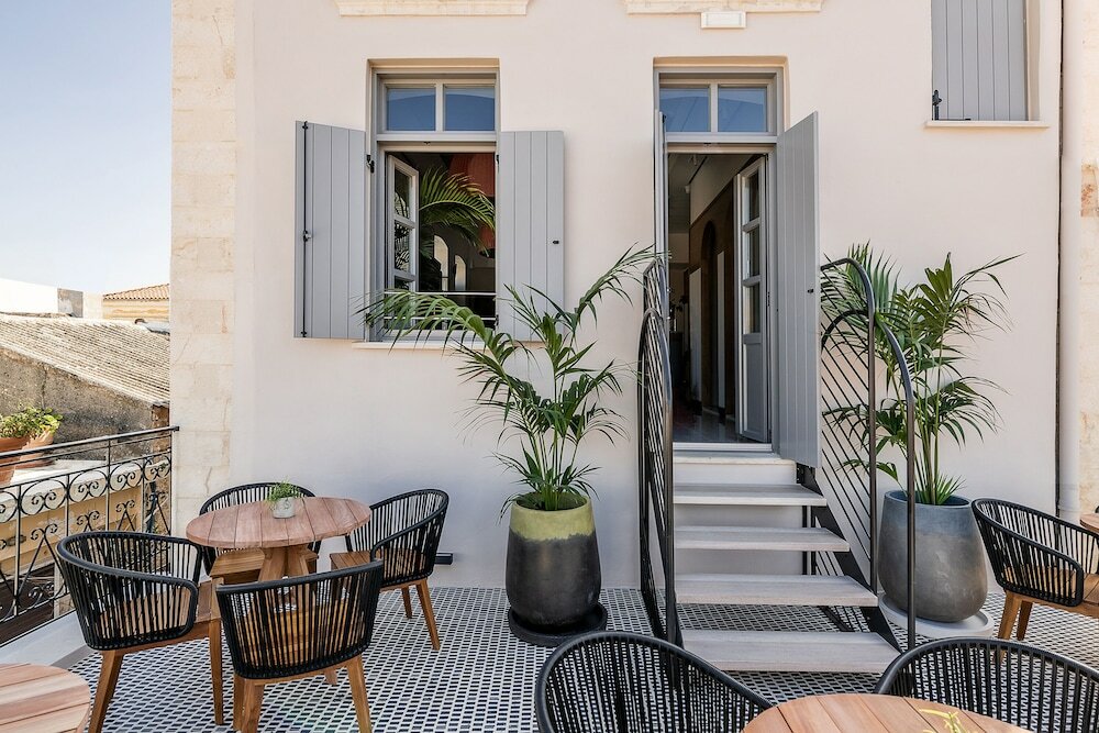 Фото Malmo Historic Hotel