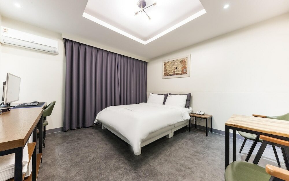 Фото Daejeon Look