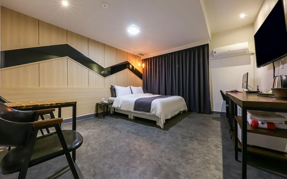 Фото Daejeon Look