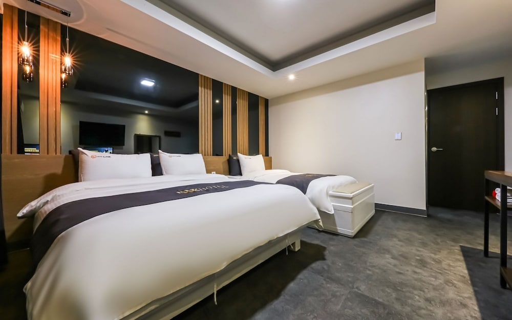 Фото Daejeon Look