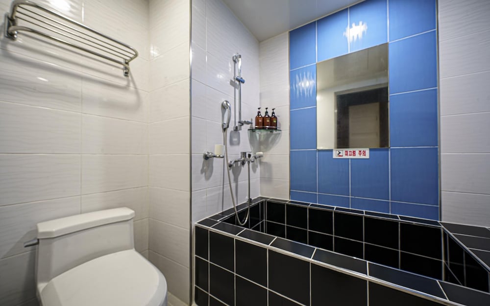 Фото Geochang M Self Check-in Motel