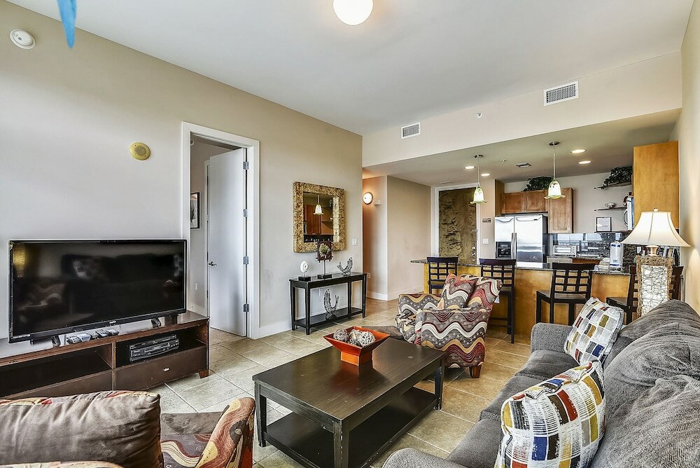 Фото Emerald 707