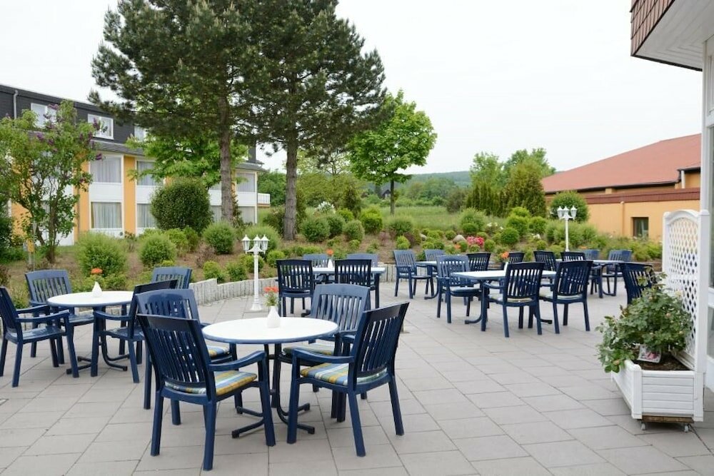 Фото Avalon Hotelpark Königshof