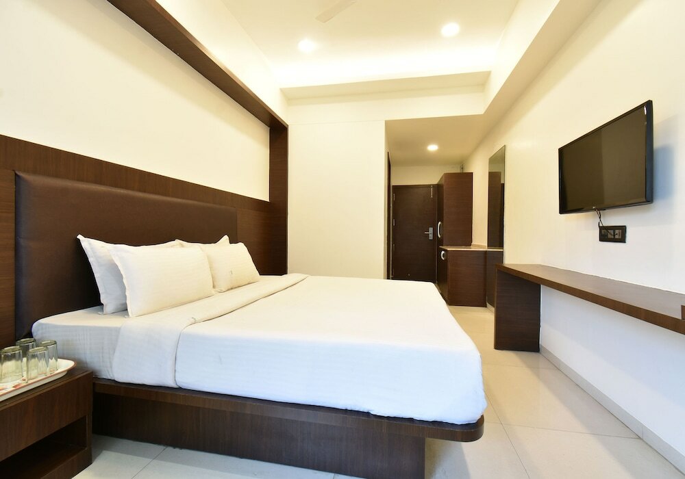 Фото Hotel Kohinoor Plaza