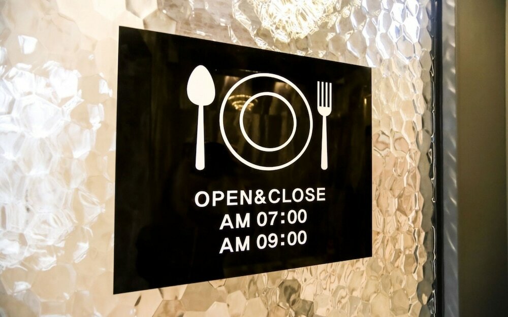 Фото Changwon Jinhae Almond Hotel