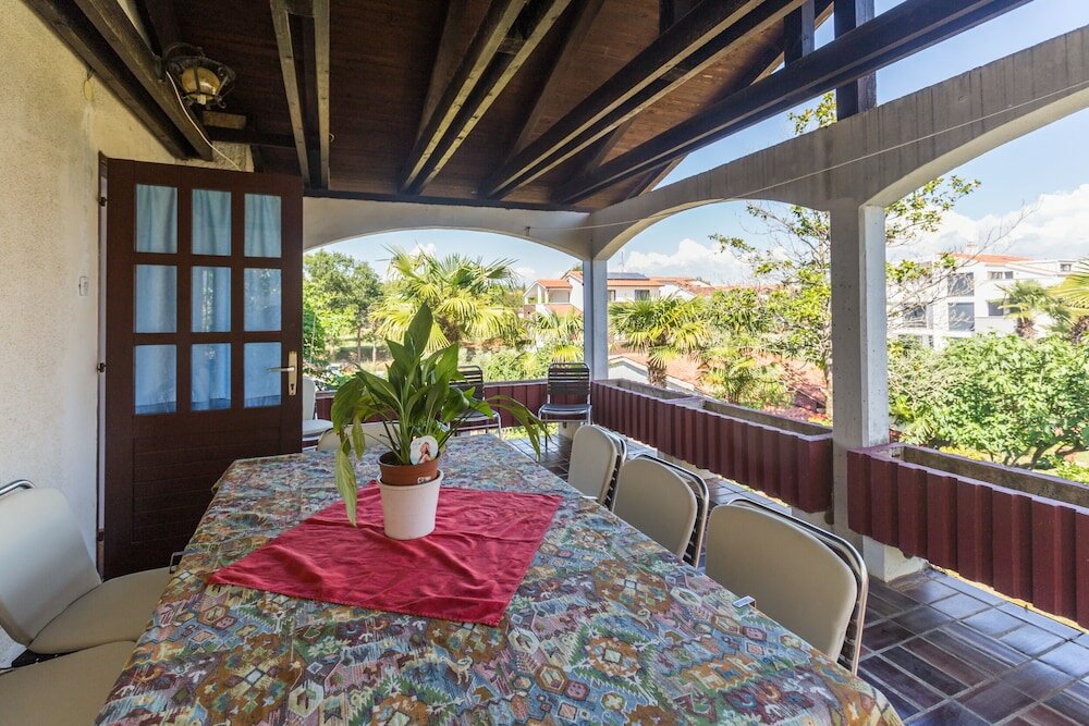 Фото Anamarija Apartments close to the beach