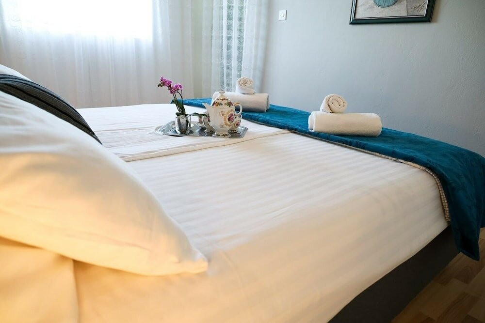 Фото Novis - Close to the sea - A2 Lucia