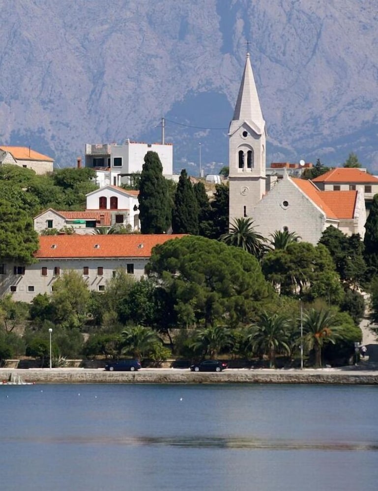 Фото Anita - Parking - Sa2