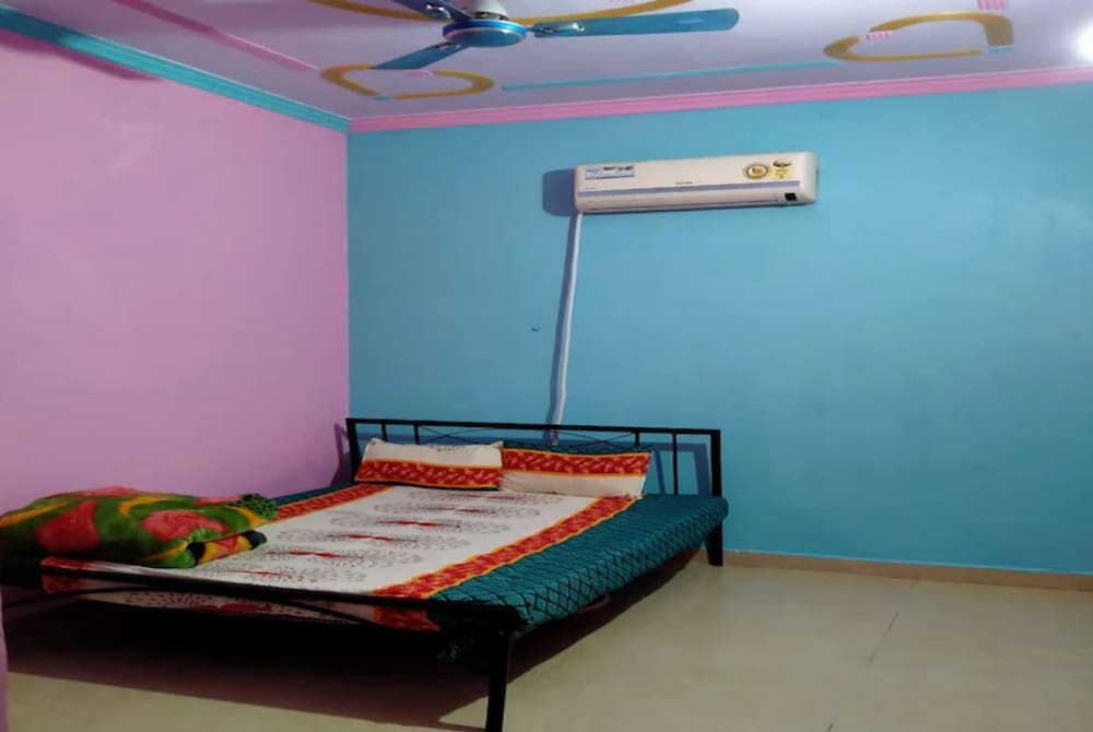 Фото Goroomgo Wow Backpackers Hostel Amritsar