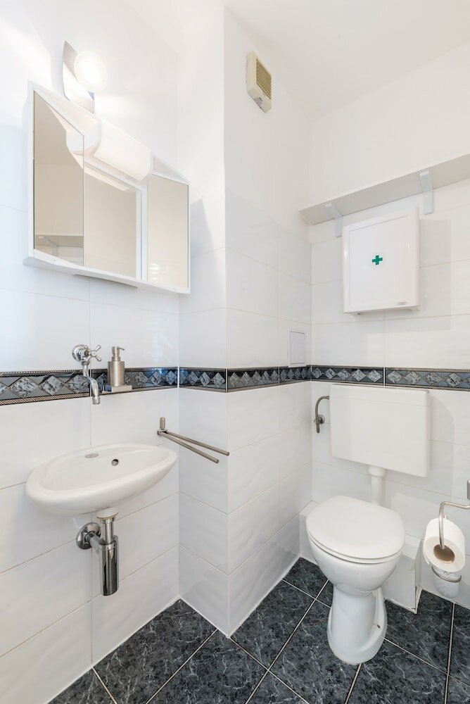 Фото Apartments Mrs Brightside