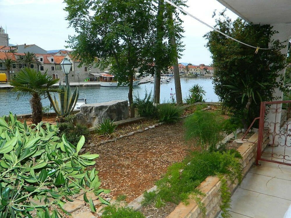 Фото Apartment and Room Darinka