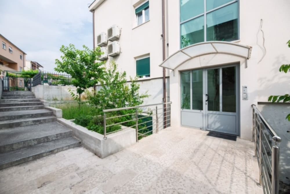 Фото Miro - Modern - A3 Lijevi