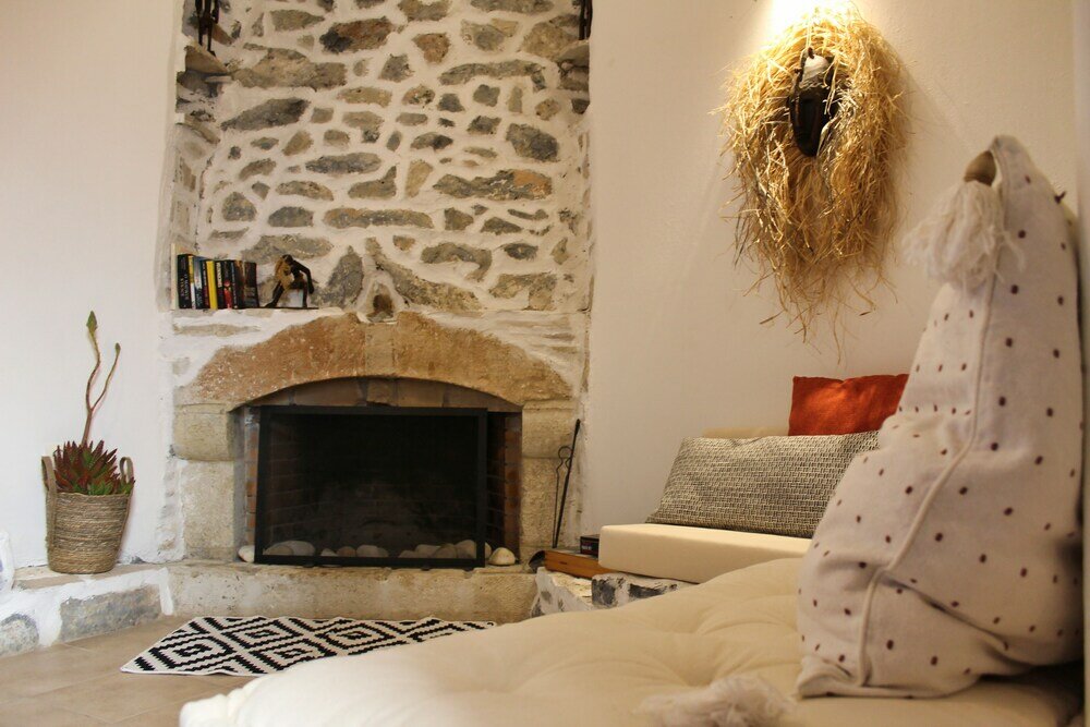 Фото Elia Woodstone Houses