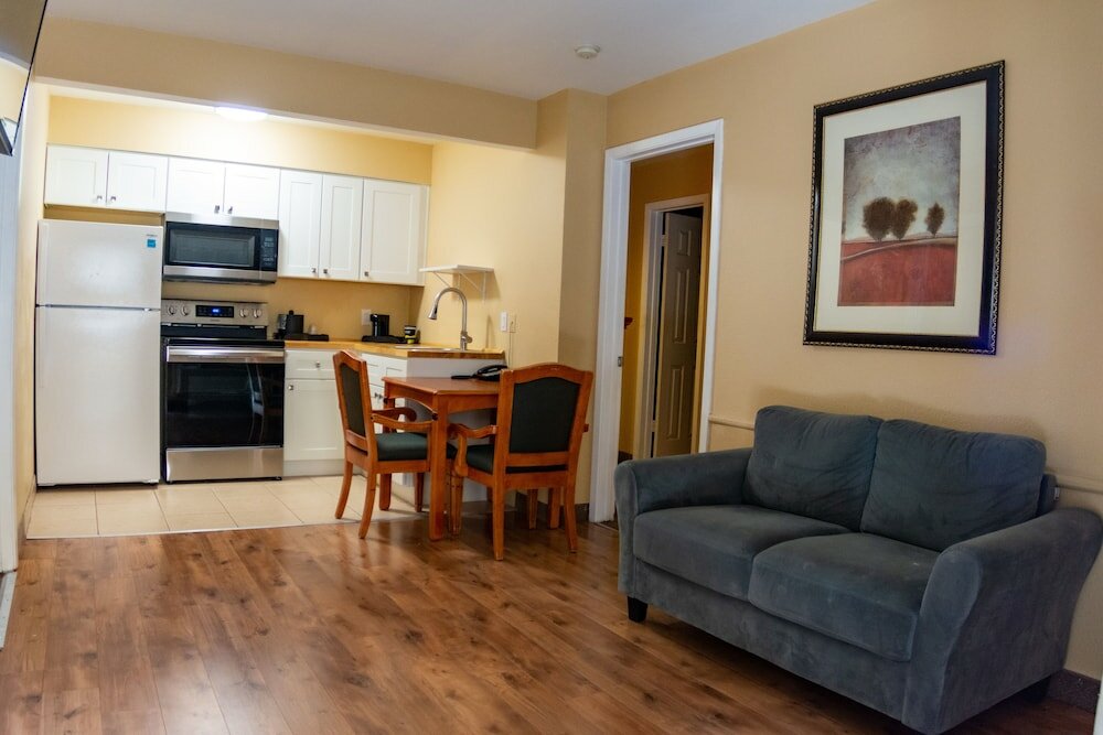 Фото Desert Extended Stay