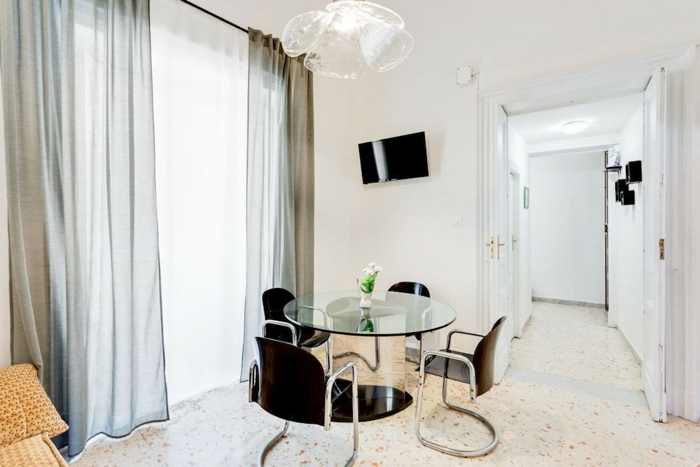 Фото Duomo Central & Elegant Flat