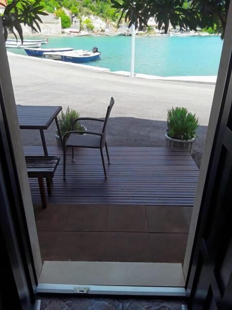 Фото Apartments Nina & Kate