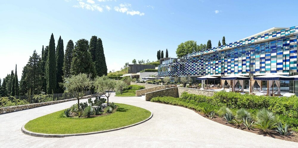 Фото Eden Reserve Hotel & Villas