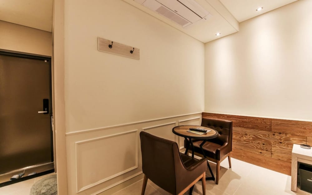 Фото Pohang Wynn Hotel